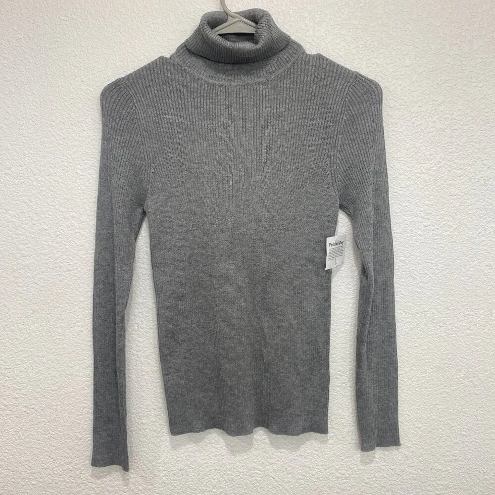 Ambiance Apparel Grey Ribbed Turtleneck Sweater Large - Picture 2 of 5